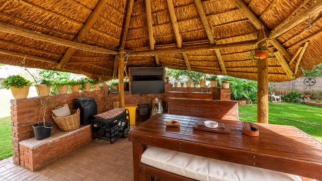4 Bedroom Property for Sale in Pellissier Free State